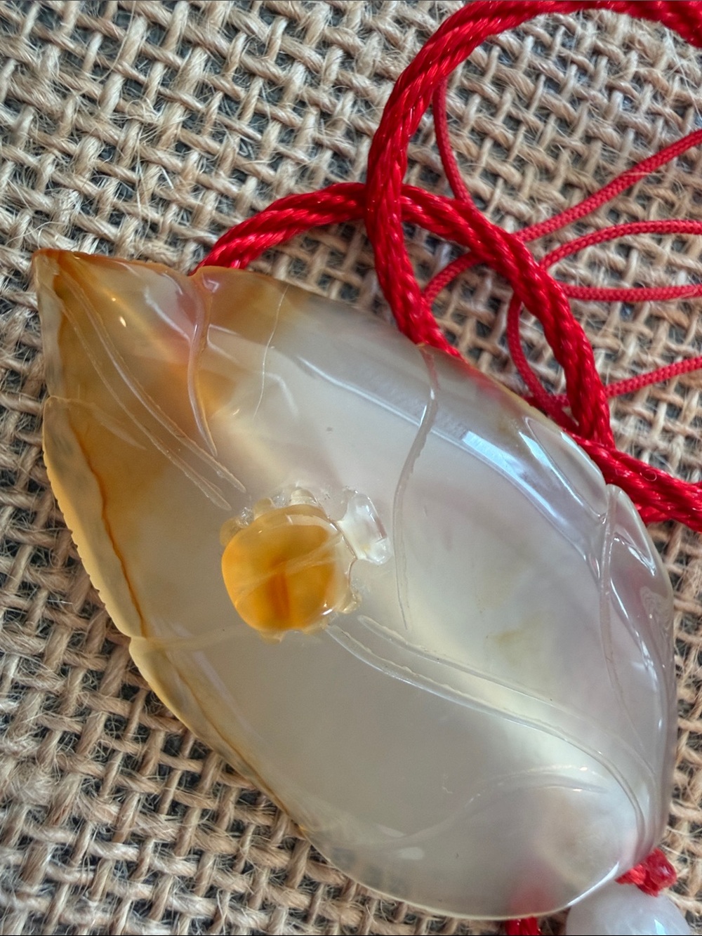 In Chinese culture, this leaf-and-spider design represents a beautiful blessing